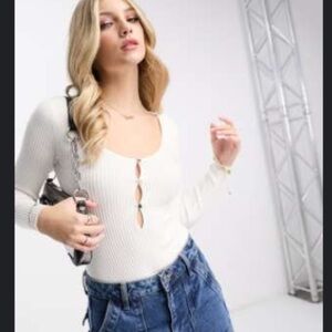 Elegant Cream Ribbed Women Top